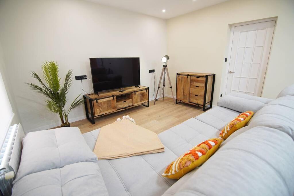 Apartamentos 2K - Apartamento En Muelle Olabeaga Bilbao Exteriör bild