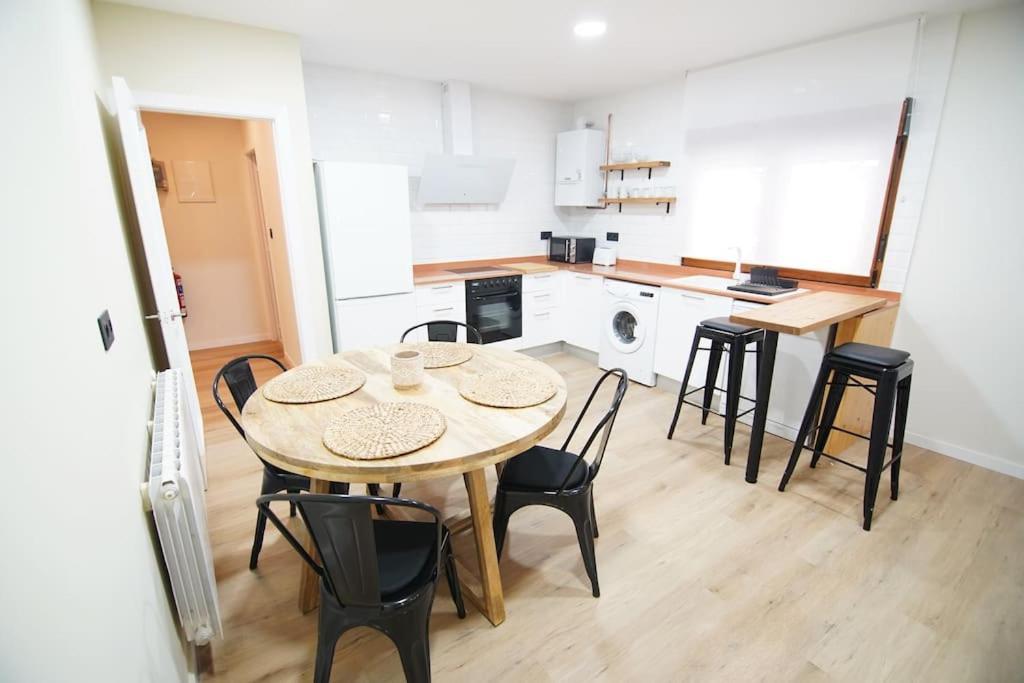 Apartamentos 2K - Apartamento En Muelle Olabeaga Bilbao Exteriör bild